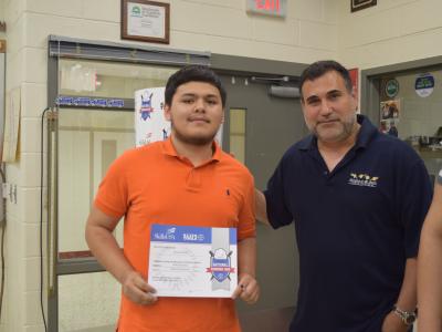 Student is recognized for his commitment to study engineering. 